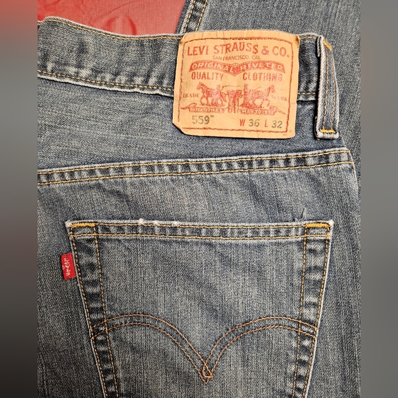 Levi's 559 Relaxed Straight 36×32 w/Slight Shrinkage Vintage 2000's E.U.C - Picture 7 of 8